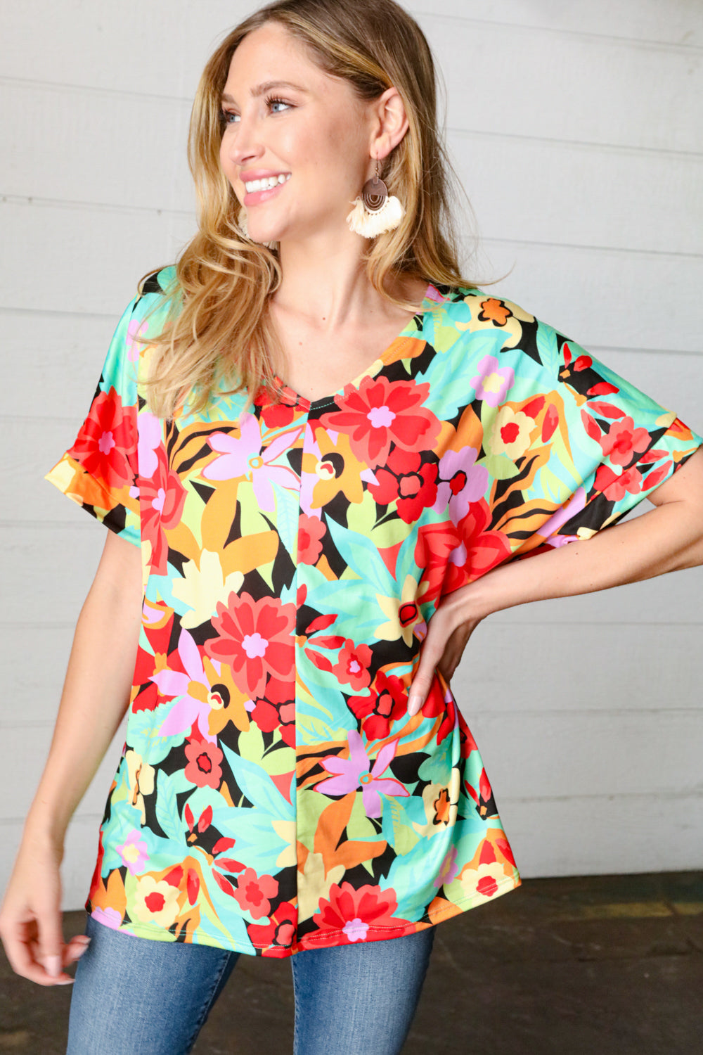 Multicolor Tropical Floral V Neck Drop Shoulder Top